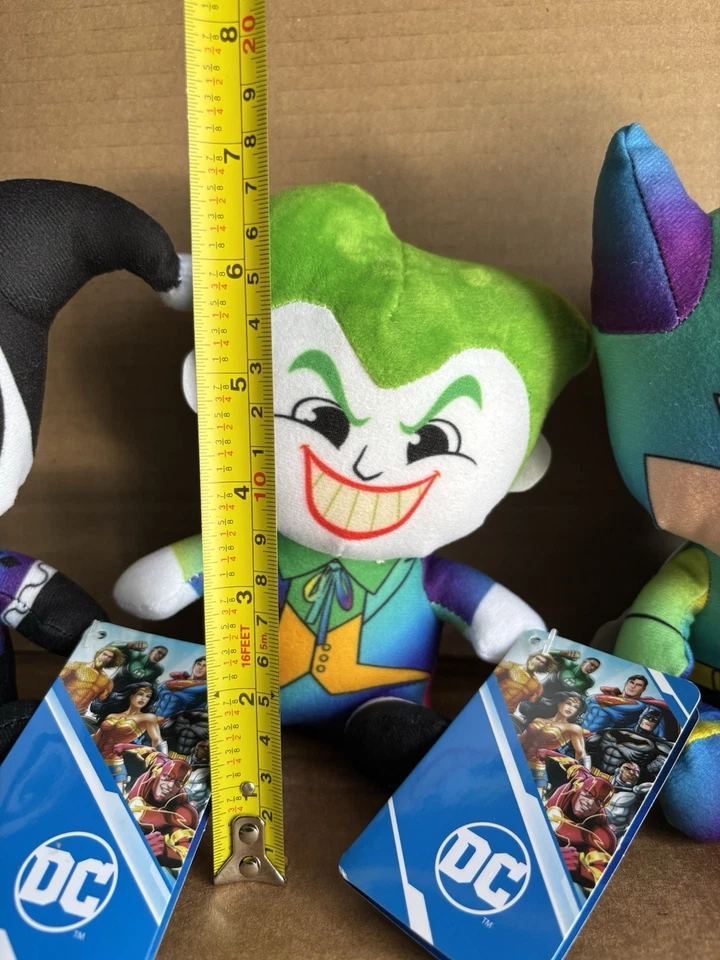 Juego de 4 muñecas de peluche de la Liga de la Justicia degradadas DC Comics Foto 3 de 4
