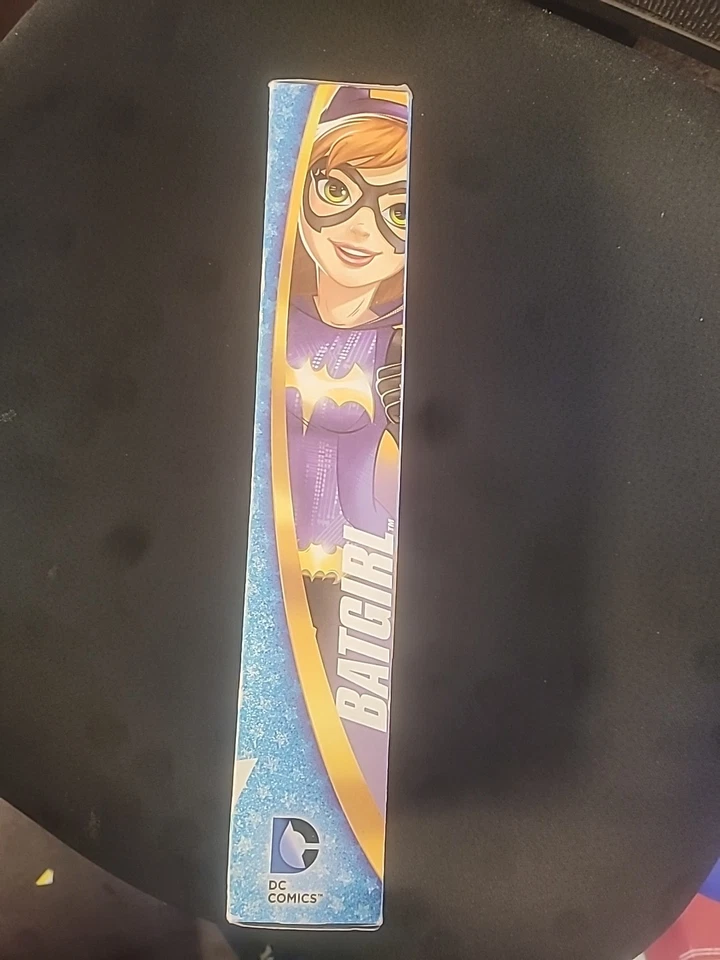 "Muñeca Batgirl DC Super Hero Girl 2015 Mattel 12"" caja de figura de acción un poco dañada" Foto 2 de 4