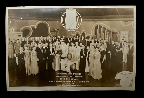 Sonja Henie B&W Photograph 1940 Sons of Norway Honoree Event 8"x 12" - Picture 5 of 5