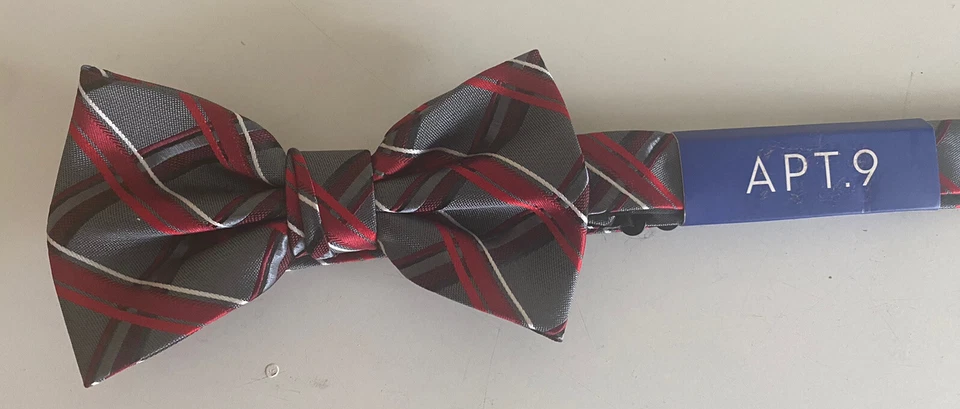 NUEVO APT. 9 PAJARITAS HOMBRE GRIS/ROJO AL POR MENOR 34,00 Foto 2 de 4