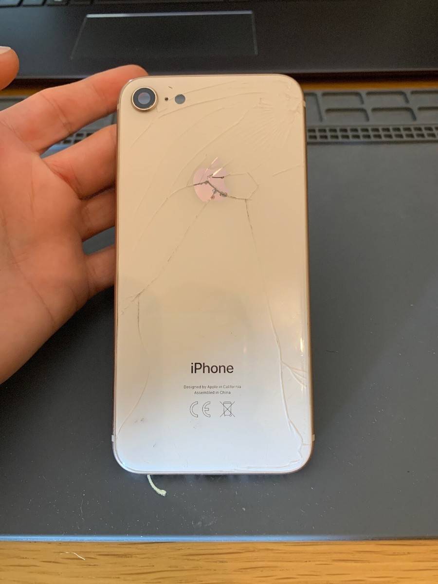 美品 Apple iPhone 8 ゴールド 本体 最終値下げ］【良品】Apple iPhone 8 64GB ゴールド 本体