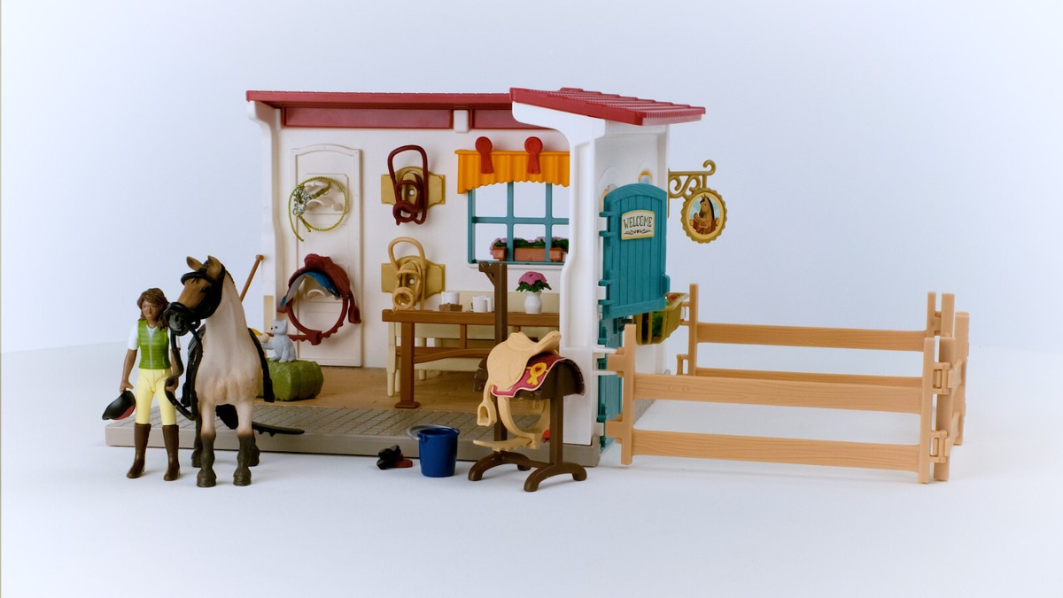 Tack Room Schleich Horse Stuff Saddle Pad Rack For Schleich Model