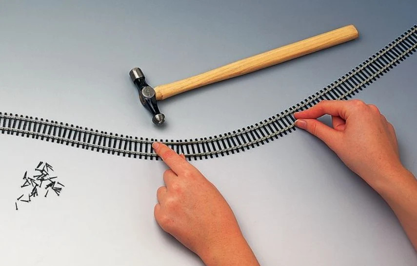Hornby R621 Flexible Track 970mm Pk24 OO Gauge - Image 3