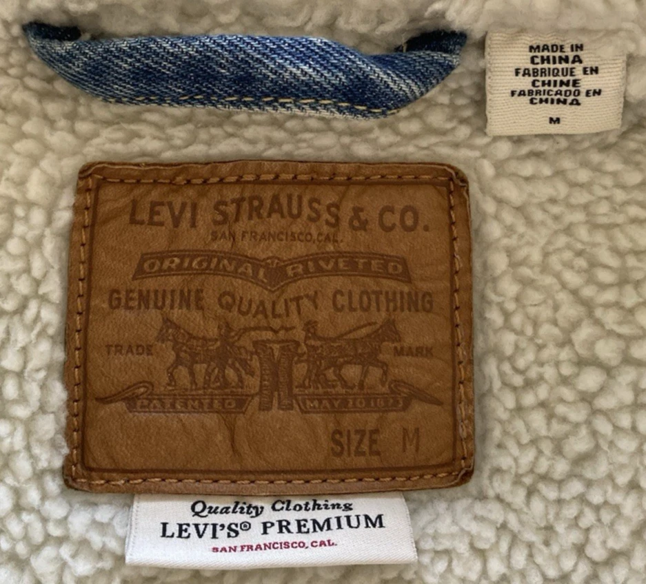 Levi's Sherpa Trucker Jacket, photo 3 of 5