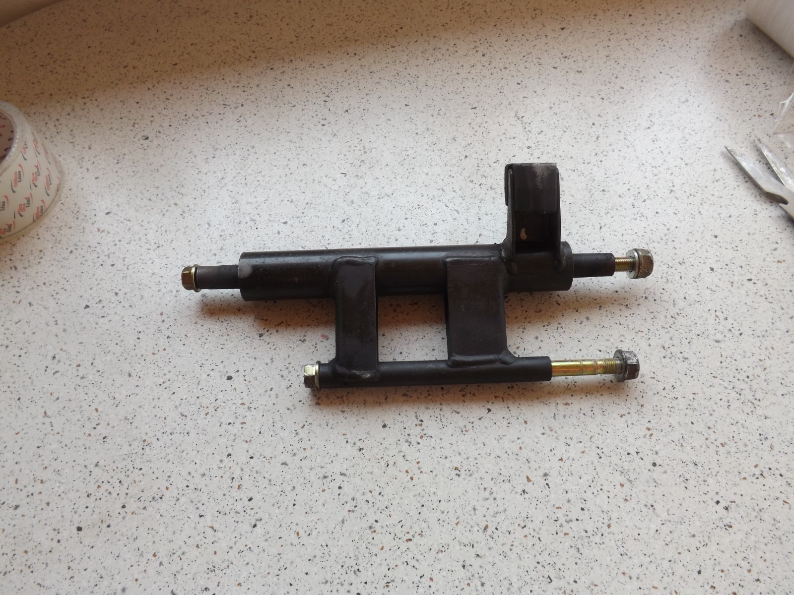 HONDA ZX DIO SUPPORTO MOTORE-AF 34 / 35-