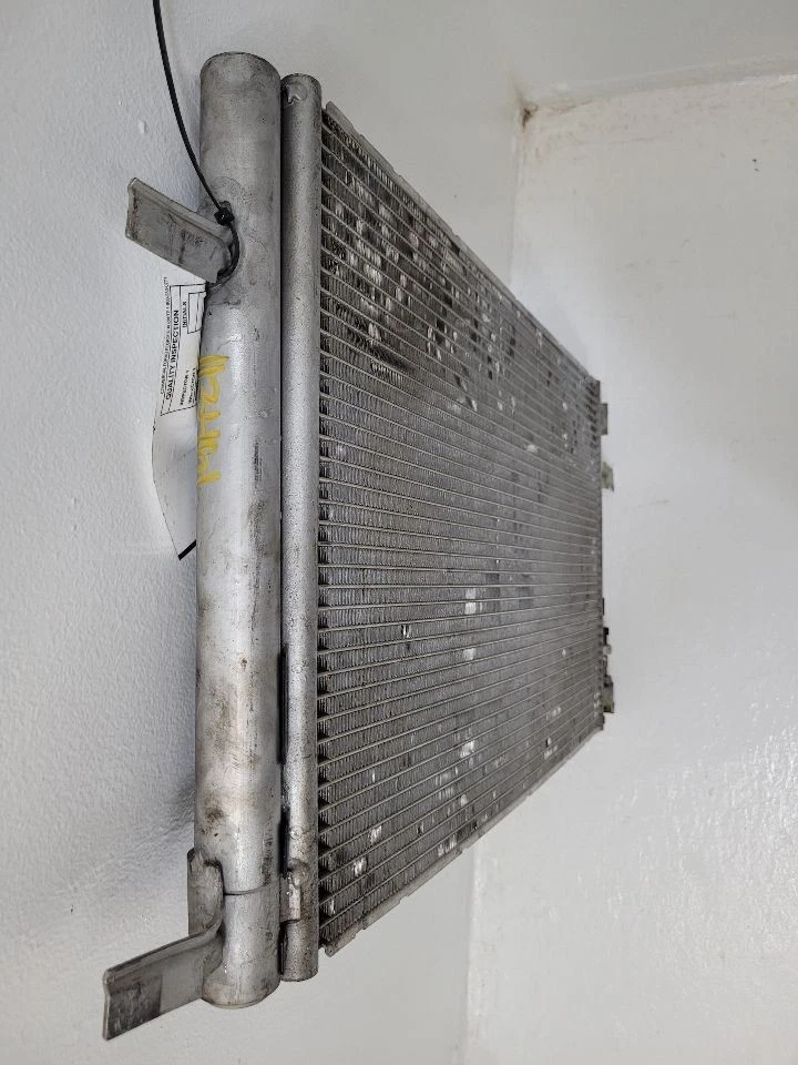 2014-2020 雪佛兰 IMPALA 交流电冷凝器 23305638 14-20 — 第 2/4 张图片