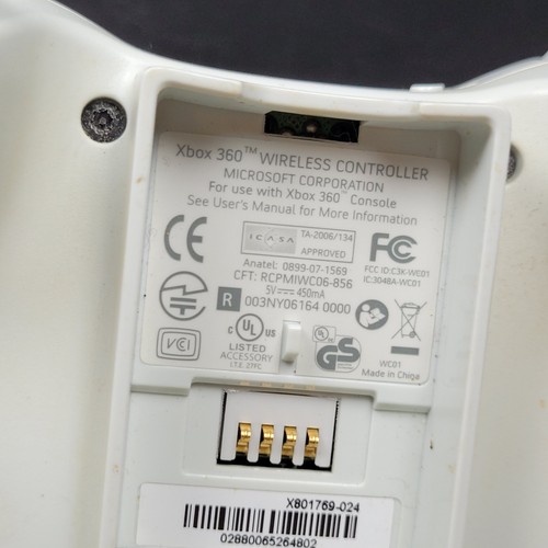 Xbox 360 Remote Wireless Used. For Parts - Picture 6 of 10