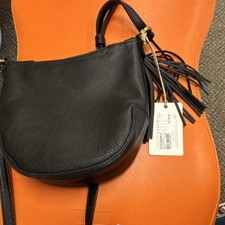 Hobo Black Pebbled Shoulder Bag Tassel Accent Gold Hardware Women's