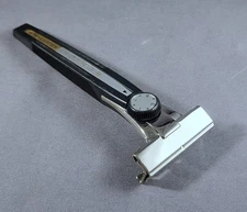 Vintage SCHICK Type M - Adjustable Injector Razor - Clean