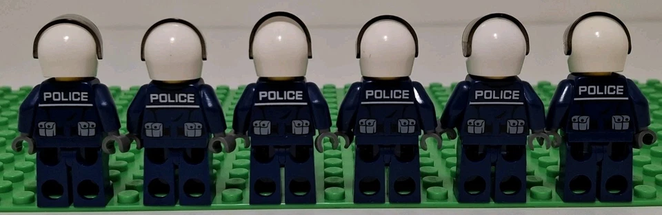 Lego Town City Police Officer Helicopter Pilot 6 Minifigures Lot Badge Pattern - Image 4 of 4