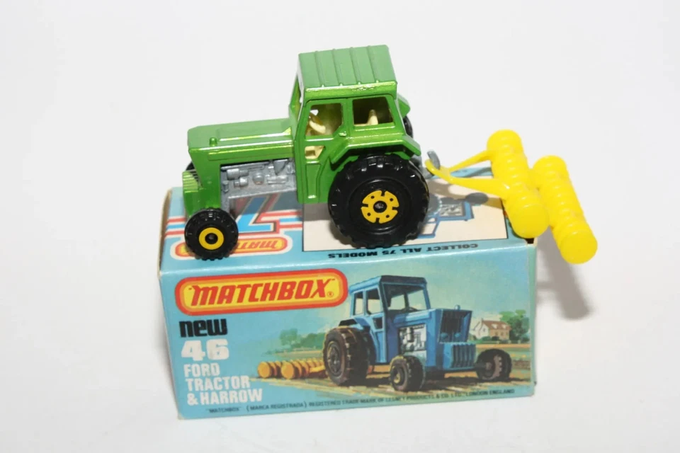 Matchbox 46c Ford Tractor (Green) with Harrow, Mint in Nice Original Box - Image 1 of 4