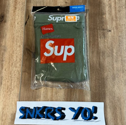 Supreme x Hanes Olive Boxer Briefs - 2 Pack (SS22A33) Size Medium - Picture 3 of 4