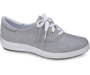 grasshopper shoes narrow width