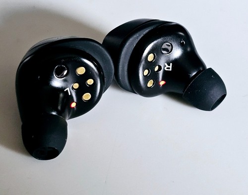 100% Genuine Sennheiser Momentum 3 True Wireless Earbuds ANC Pristine RRP £225 - Picture 8 of 17