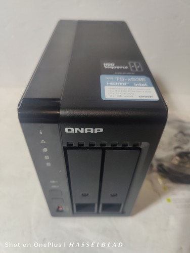 NAS de bureau haute performance QNAP TS-253E-8G-US 2 baies avec Intel Celeron Quad-co - Photo 4/9