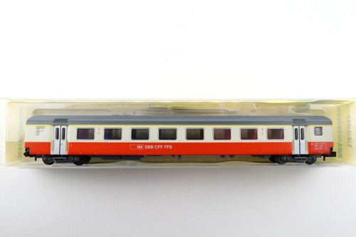 Minitrix 13320 Großraumwagen EW III 1.Kl. "Swiss-Express" der SBB, OVP, (RB158) | Zustand: Gebraucht
