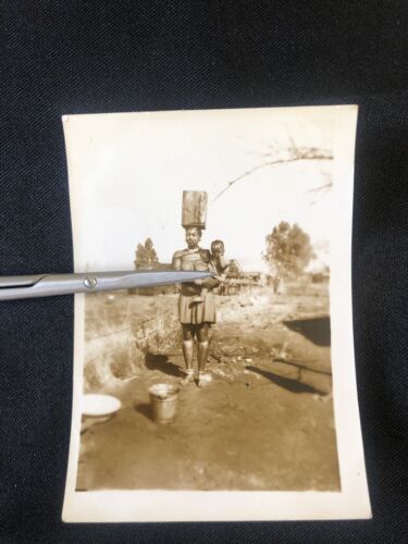 VTG 1943 Native Woman & Child Sierra Leone West Africa Photo Topless Primitive - Picture 1 of 2
