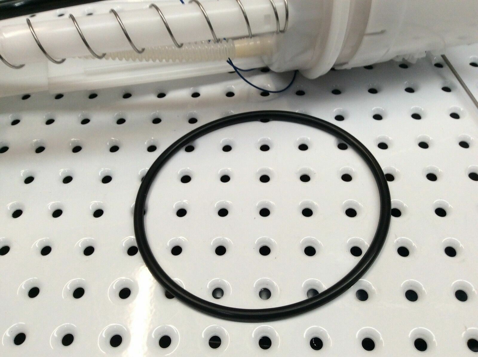 GENUINE QUALITY FUEL PUMP JEEP CHEROKEE RENEGADE KJ 20042008 3.7L EKG V6 eBay