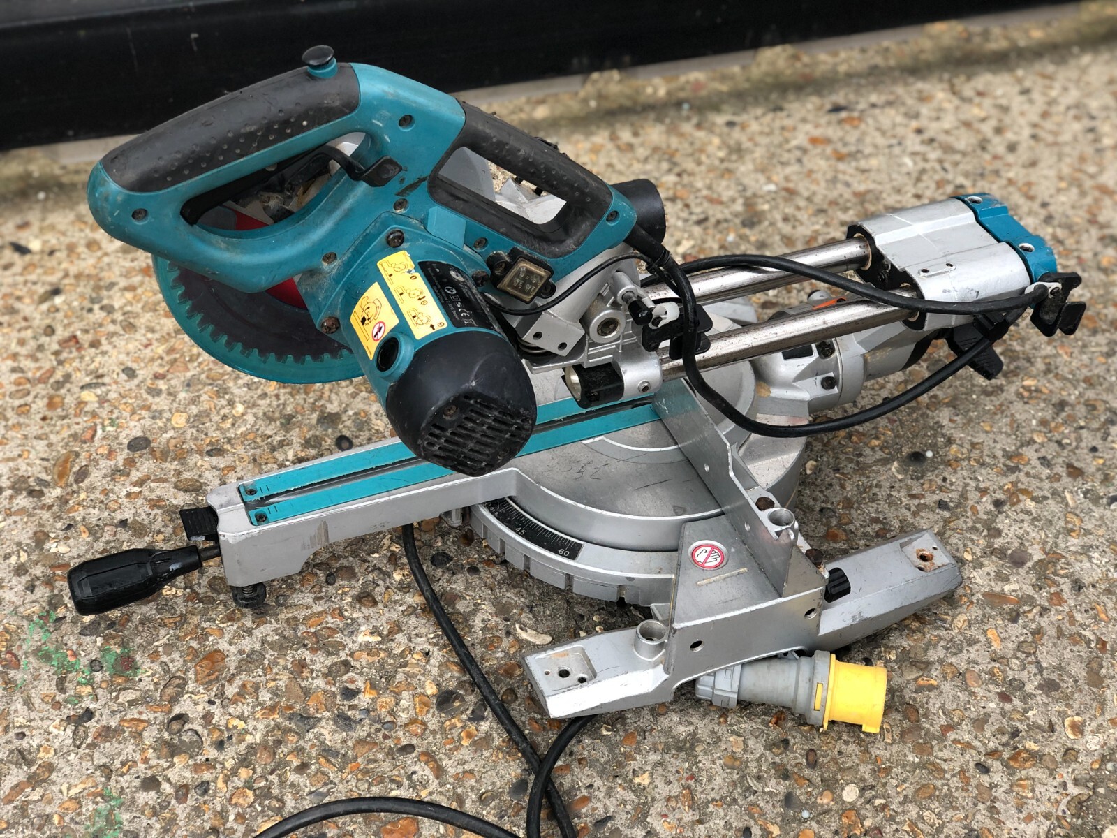 MAKITA LS0815FL GBA Mitre Saw 110VOLT , MAKITA SLIDING CHOP SAW eBay