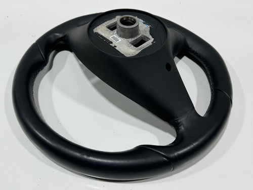 2012 - 2020 Tesla Model S Steering wheel black leather 1005279-00-D - Picture 7 of 10