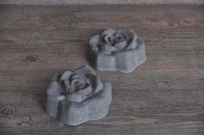 Blüten aus Beton 2er Set/ Flowers made of concrete set of 2