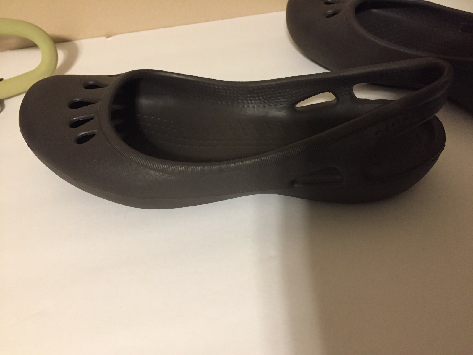 Crocs Women’s Brown Strap Slip On sandals Size 10W S… Gem