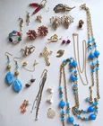 Lot Vintage Costume Jewelry Earrings Necklace Brooch Goldtone