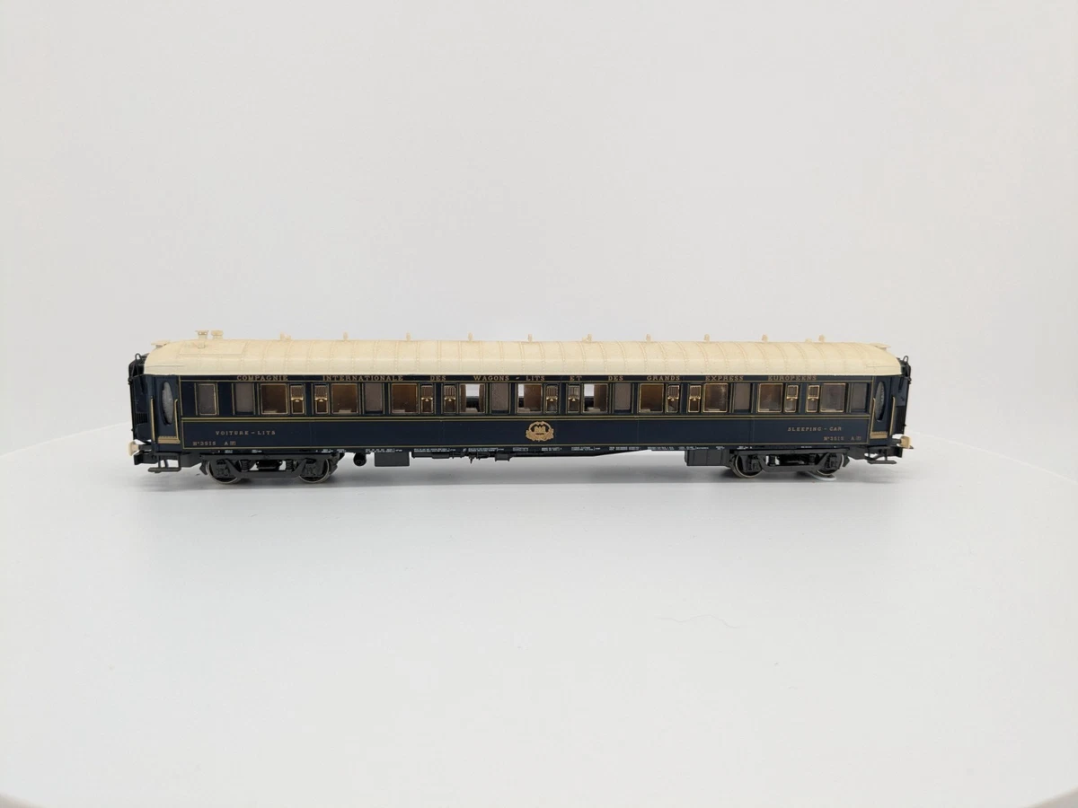 Rivarossi Orient Express HO Model Railroad Passenger Cars for sale