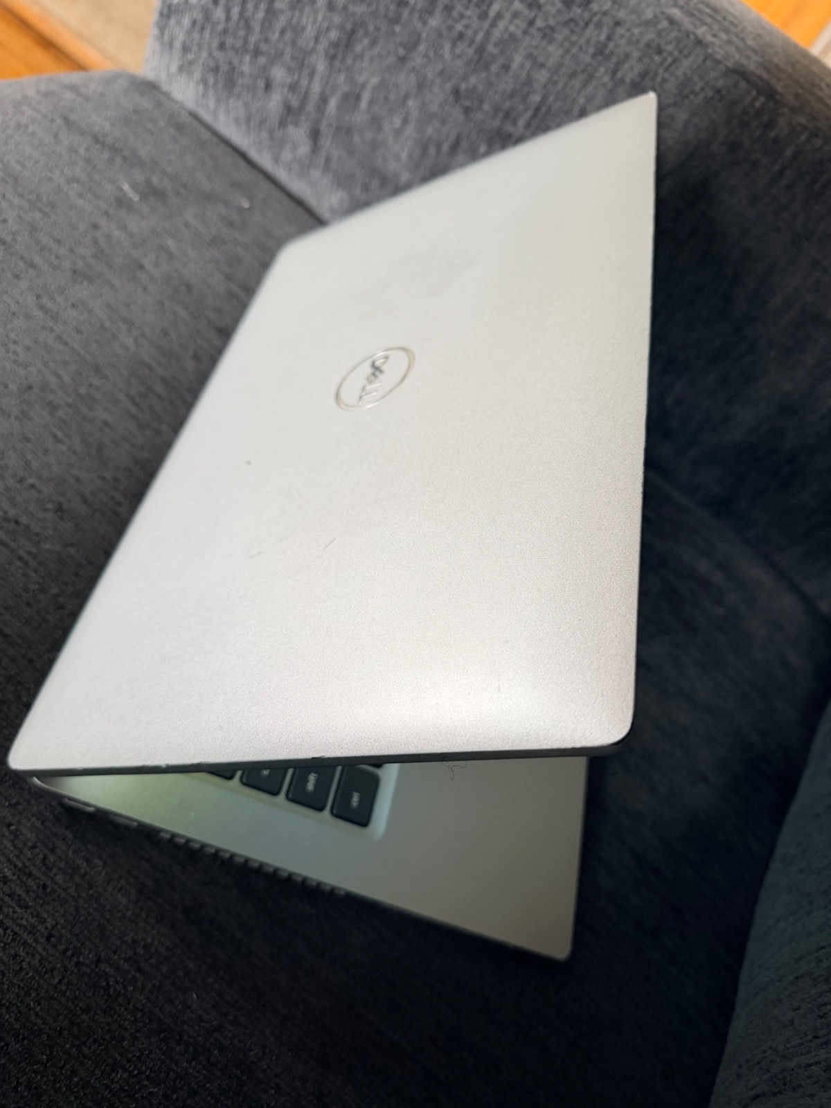 Dell Latitude 5431, 14-Inch Laptop, with Intel Core i7 12th Gen., Windows 11 Pro