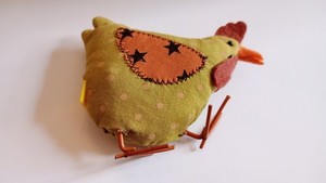 Burlap and Felt Rustic Chicken Tape Measure