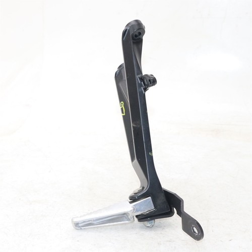 Soziuszapfen links Suzuki GSX-8S Bj 2024 - 43821-25L00-000