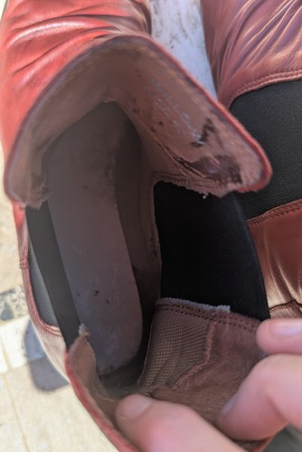 EOS Willo Chelsea Boots Euro 40 Aus 9 - Picture 8 of 8