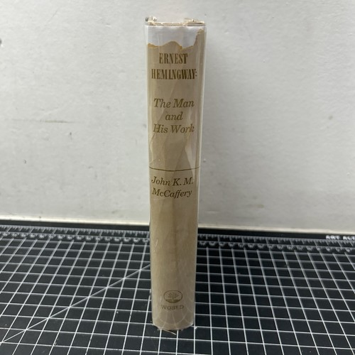 Ernest Hemingway: The Man and His Work HC 1st Ed 2nd Print McCaffery - Imagen 2 de 10