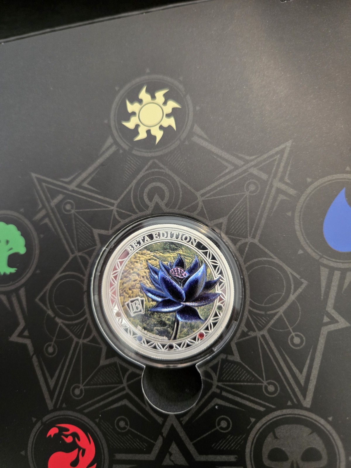 2024 Samoa $5 Magic The Gathering BLACK LOTUS 1 Ounce Silver Coin in Box & COA view 9