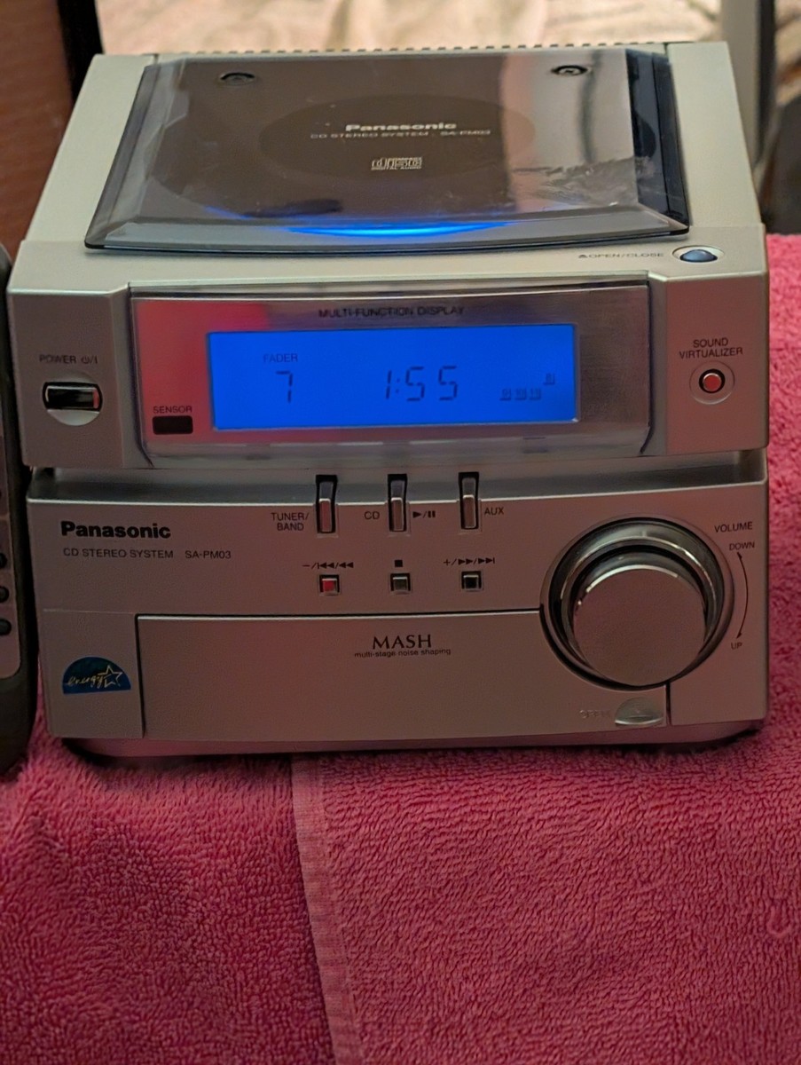 BRILLIANT SOUND QUALITY PANASONIC SA-PM03 CD STEREO SYSTEM & 2 WAY