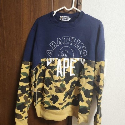 A BATHING APE Sweatshirt M