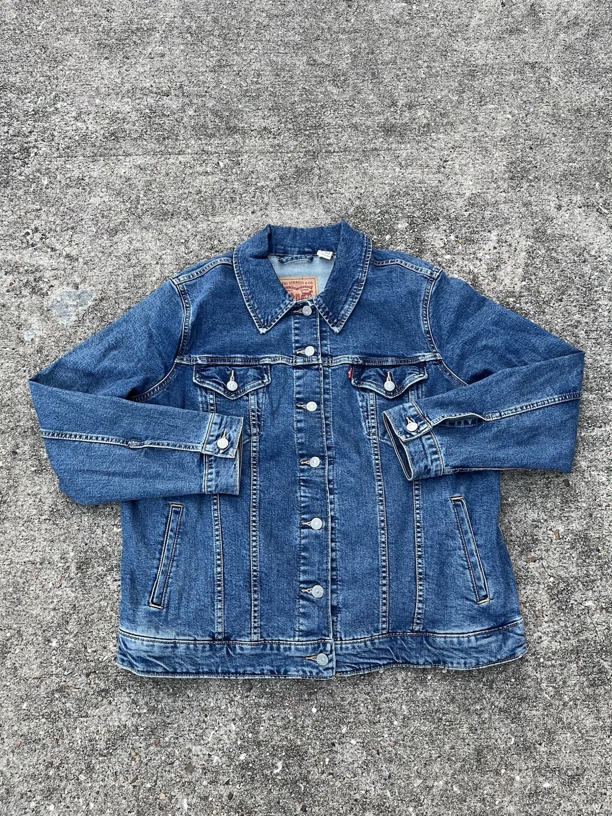Levi's Denim Trucker Jacket Mens Blue Jean Button Logo Classic Western Biker