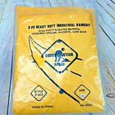 3 piece heavy duty industrial rain suit  XXL corduroy collar cape back pockets 