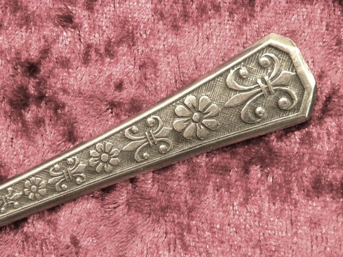 FLORENZ 8 PETAL 2 Sugar Spons 2 Butter Knives Interpur Stainless Steel KOREA - Picture 2 of 3