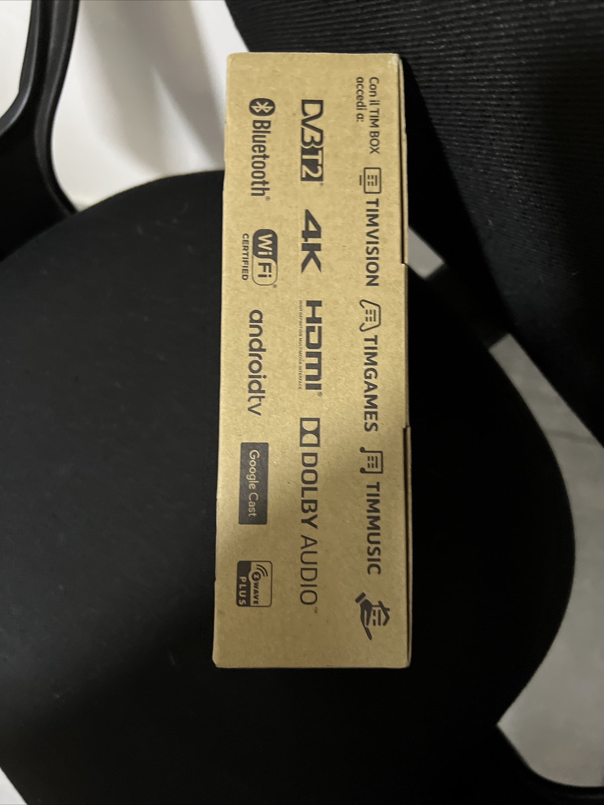 TIM Box 4K 32GB Decoder Digitale con Telecomando - Nero | Acquisti Online  su eBay