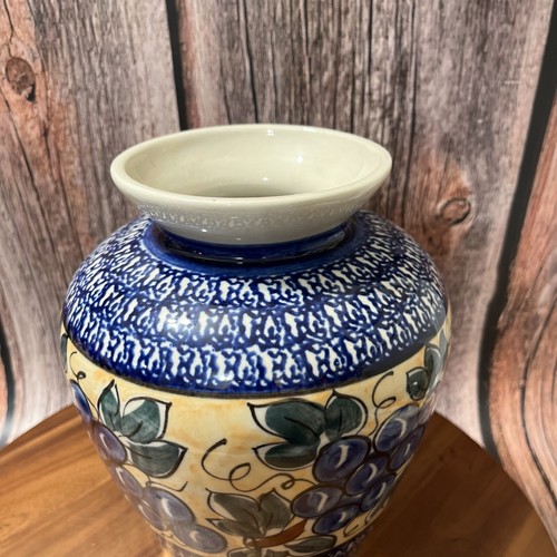 Blue Rose Polish Pottery Boleselwiec Grapes Large Vase 8” Handmade In Poland T-9 - Picture 2 of 19