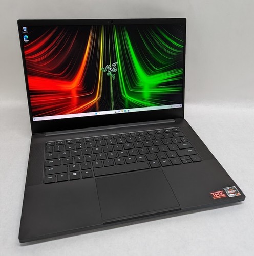 Razer Blade RZ09-0427 13.3" QHD 165Hz AMD Ryzen 9 6900HX 16GB 1TB | RTX 3070 Ti - Picture 2 of 10