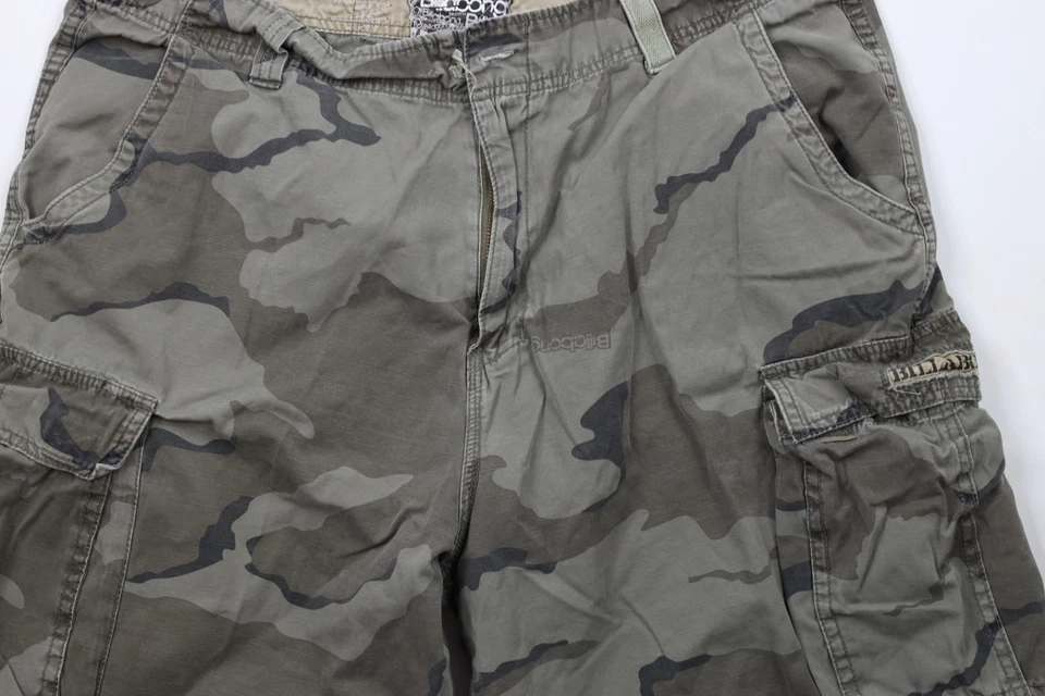 Винтажные мужские камуфляжные шорты-карго Billabong для серфинга 38 с выцветшим надписью как есть - Изображение 3 из 4