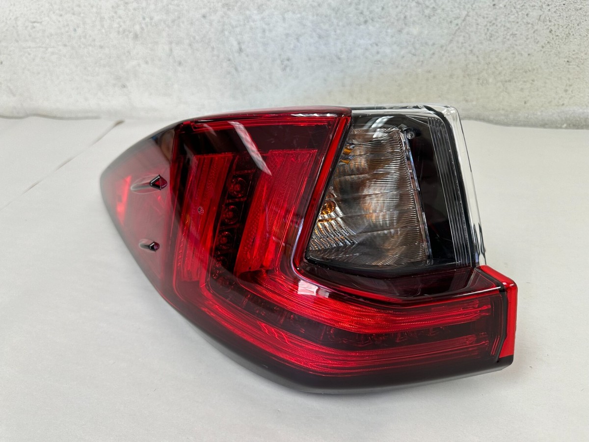 LEXUS RX350 右テールランプ LEXUS RX350 右テールランプ GENUINE LEXUS RX350 RX450h TAIL