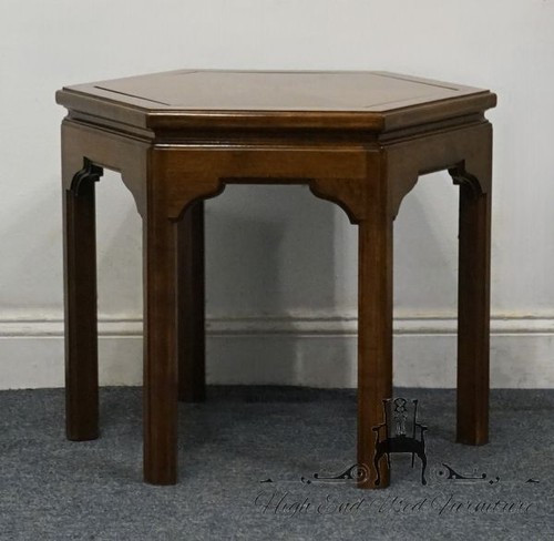 ETHAN ALLEN Classic Manor Solid Maple 27x23" Hexagonal Accent End Table 15-8002 - Picture 7 of 8