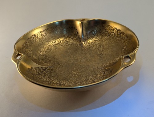 Vintage Pickard Rose & Daisy Gold Encrusted Porcelain Serving Bowl - Picture 9 of 9
