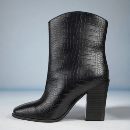 Journee Collection Women's Black Brekinn Western Square Toe Booties Size 6M NIB - Picture 2 of 5