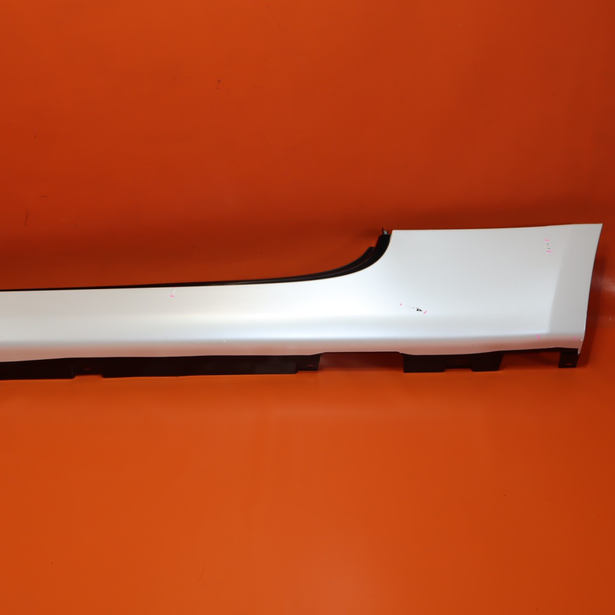 ROLLS ROYCE WRAITH ROCKER MOLDING RIGHT PASSENGER 2014-2018 2019 51777301424 OEM