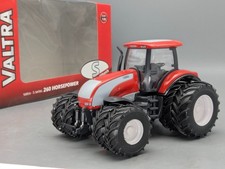 Trattore modellino 1:35 non 1:32 Joal 174 Valtra S Series Double Wheels con scatola originale