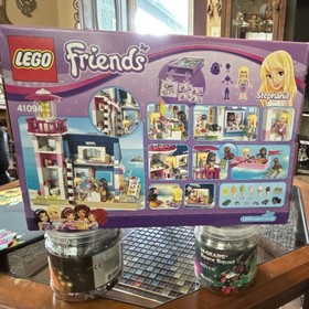 LEGO Friends Heartlake Lighthouse 41094 473 Pieces Ages 6-12 Stephanie Kate